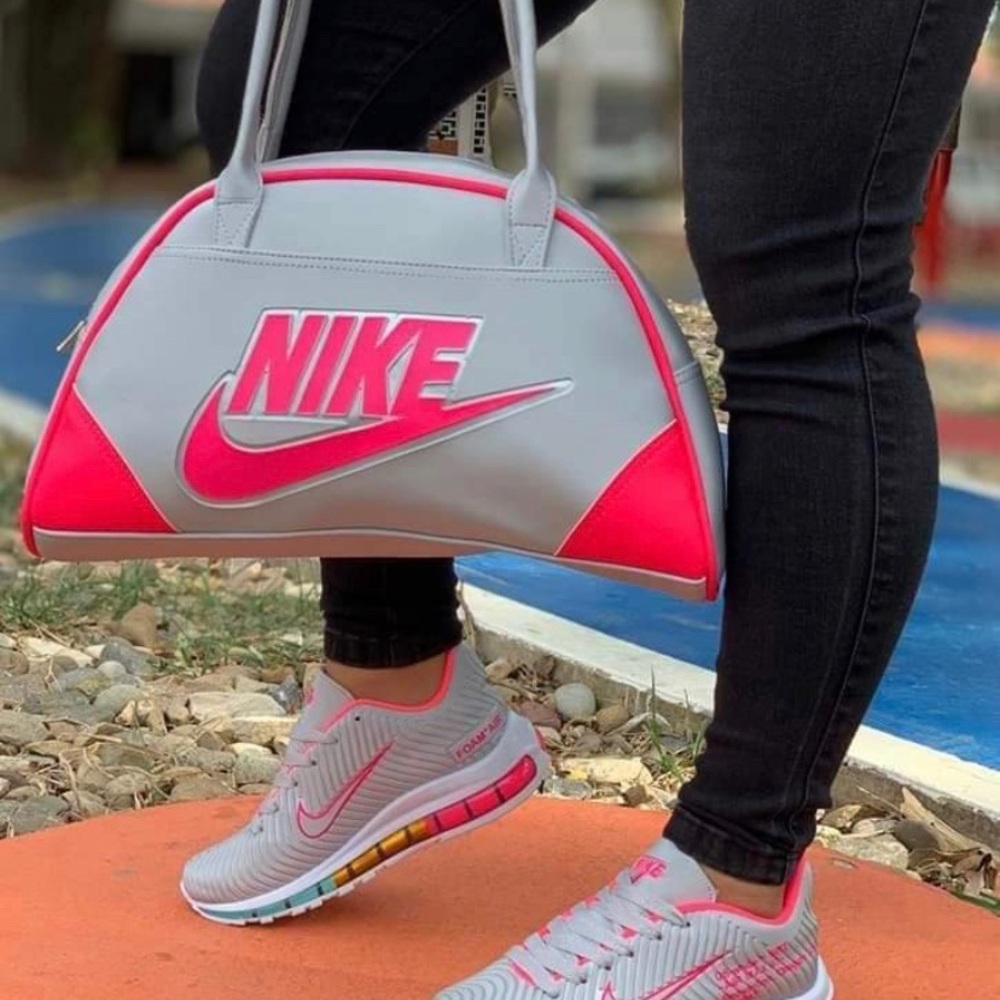 Shoe and bag sets - Picture 3 of 8